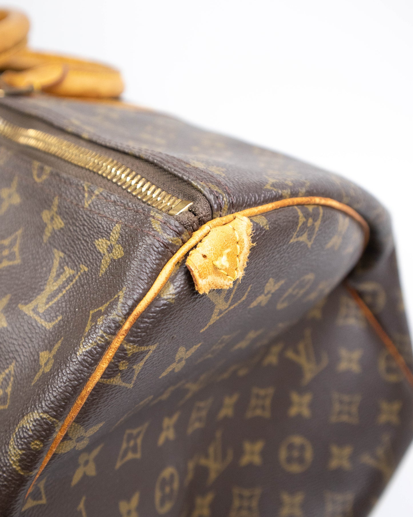 Louis Vuitton – Sac de voyage Keepall 55 (55 x 25 x 30 cm)