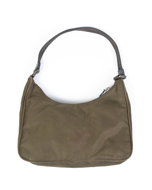 Prada – Nylon Hobo 2000 (22,5 x 7 x 17 cm)