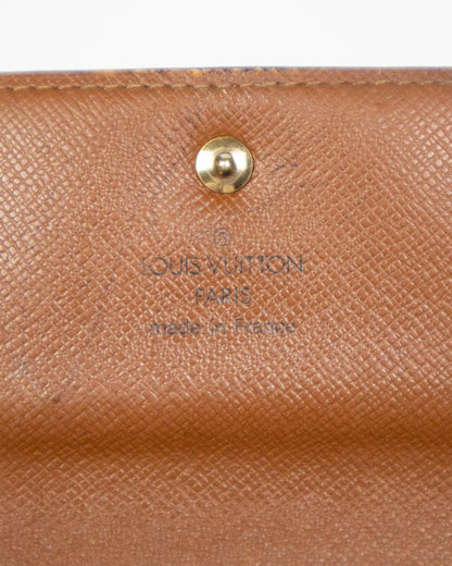 Louis Vuitton – Porte feuille / Porte monnaie Sarah (16 x 12 cm)