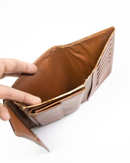 Louis Vuitton – Porte feuille / Porte monnaie Sarah (16 x 12 cm)