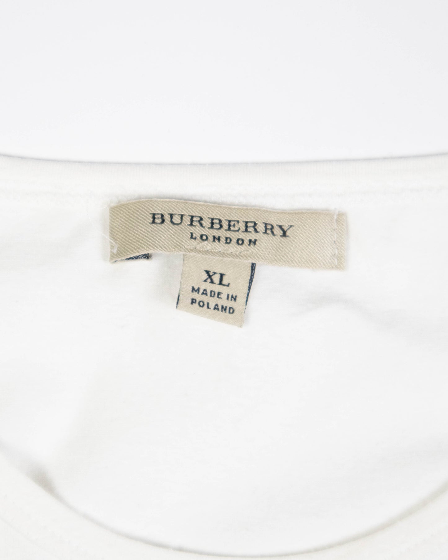 Burberry – T-shirt (S/XS)