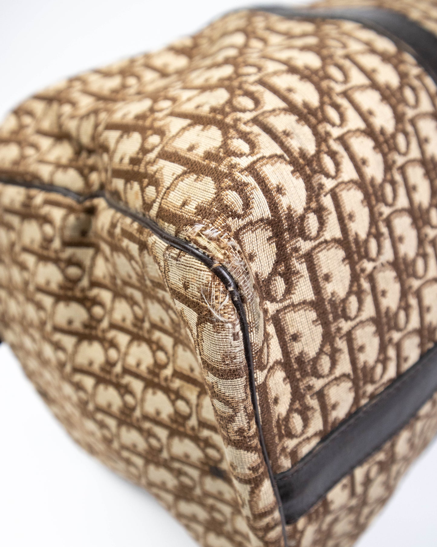 Dior – Sac de voyage Boston (48 x 27 x 25 cm)