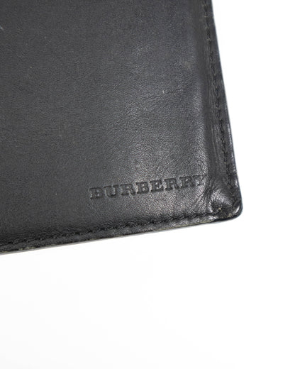 Burberry – Portefeuille (18 x 9,5 cm)