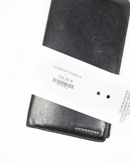Burberry – Portefeuille (18 x 9,5 cm)