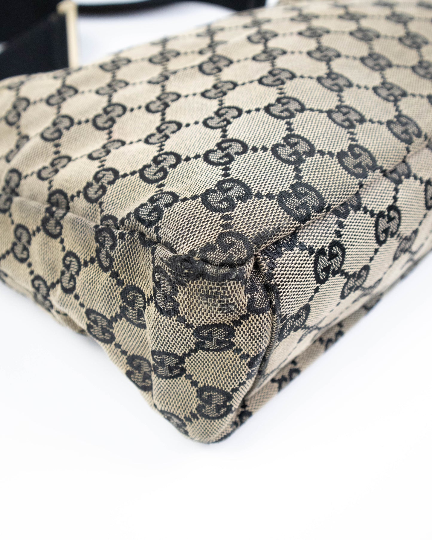 Gucci – Sac à bandoulière (33 x 11 x 24,5 cm)
