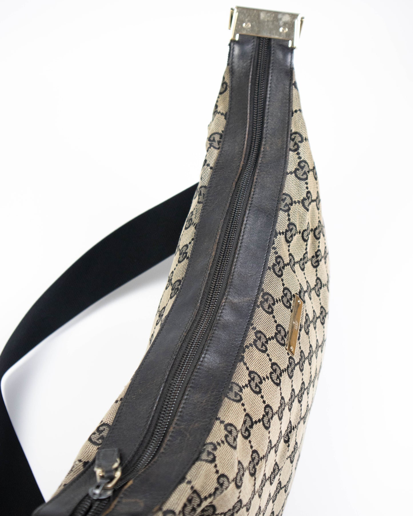 Gucci – Sac à bandoulière (33 x 11 x 24,5 cm)