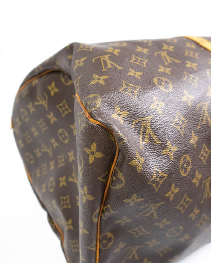Louis Vuitton – Sac de voyage Keepall 55 (55 x 25 x 30 cm)