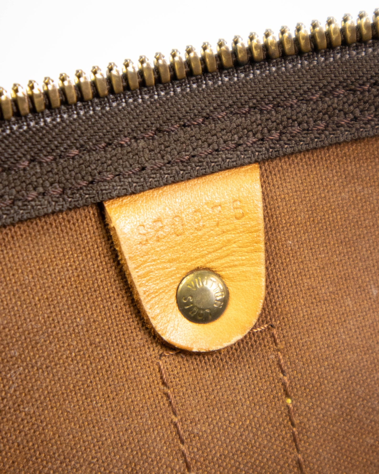 Louis Vuitton – Sac de voyage Keepall 55 (55 x 25 x 30 cm)