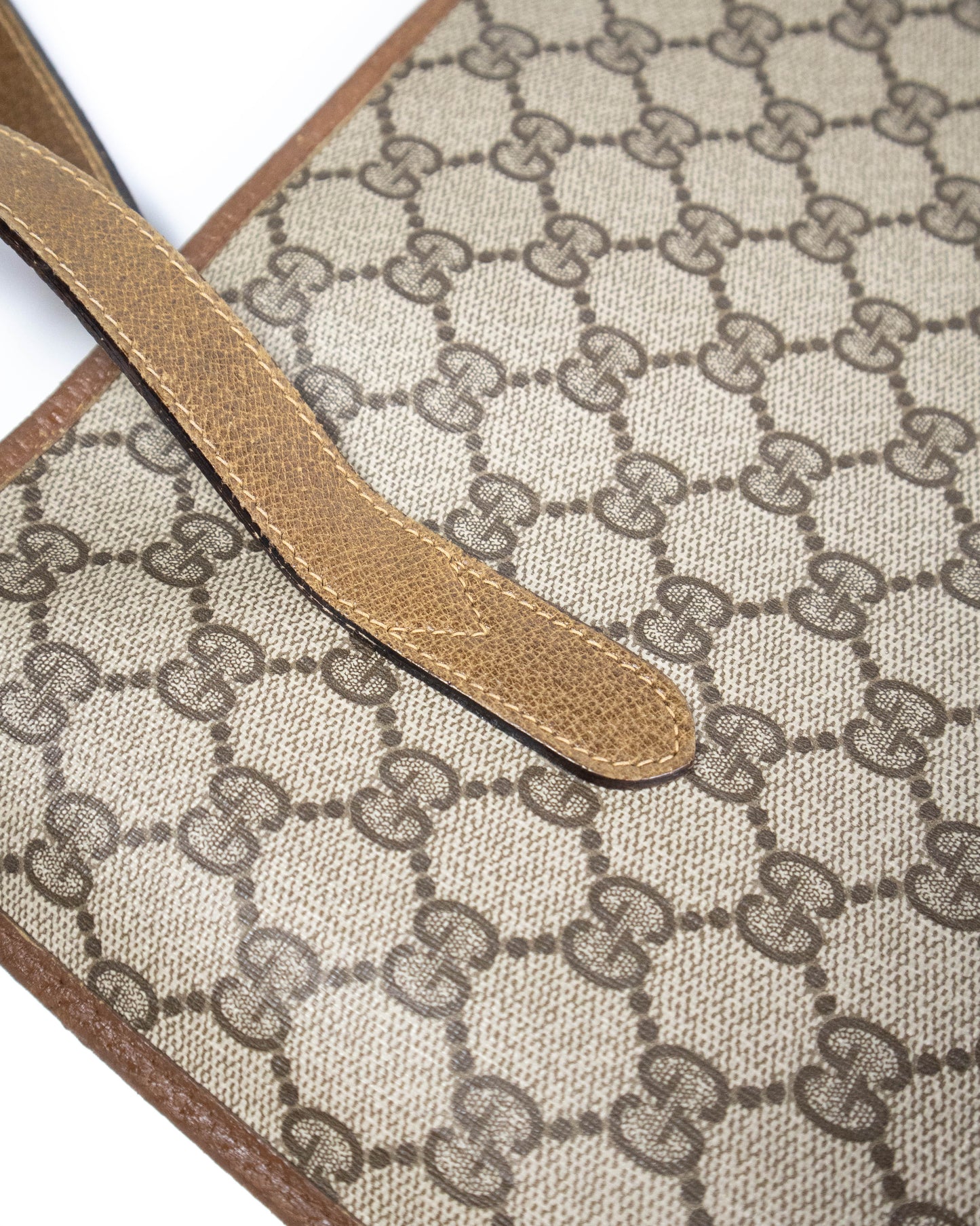Gucci – Sac à mains (38,5 x 10,5 x 37 cm)