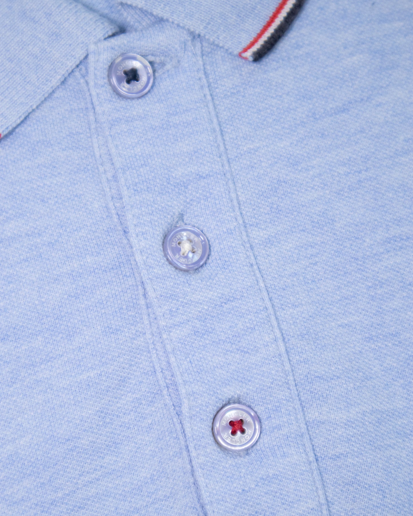 Polo Moncler bleu clair
